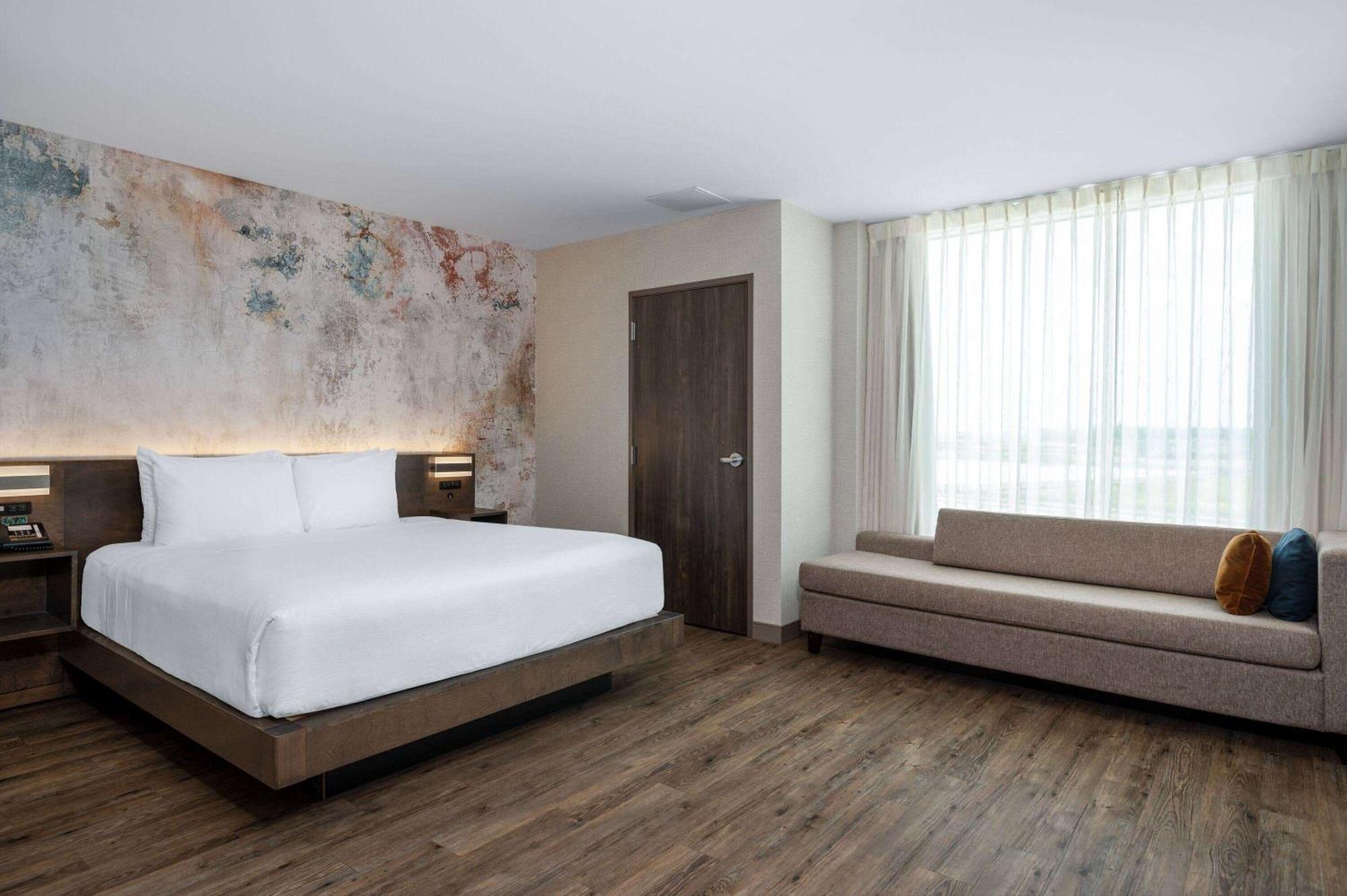 Wyndham Westfield Hotel Buitenkant foto